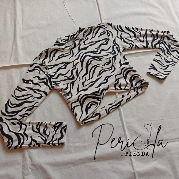 Producto - Top Modal Blanco Cebra