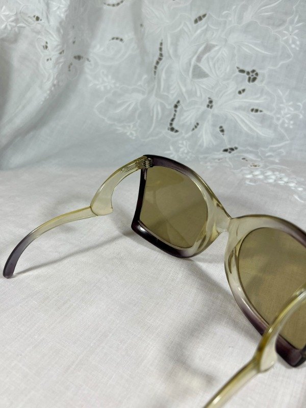 Producto - Grandes gafas mariposa años 70