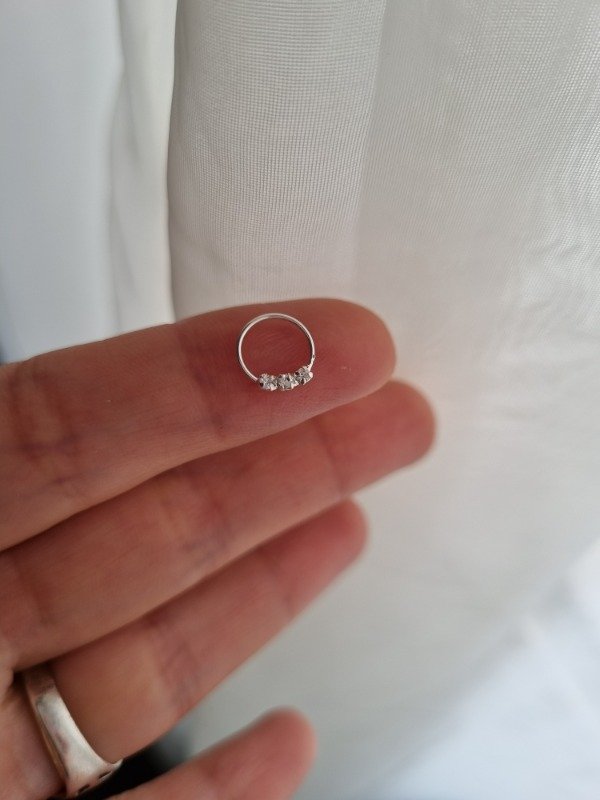 Producto - Piercing 3 cubic blanco