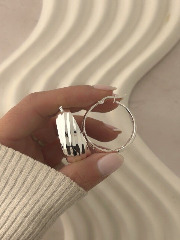 Producto - ARGOLLAS LÍNEAS 0037