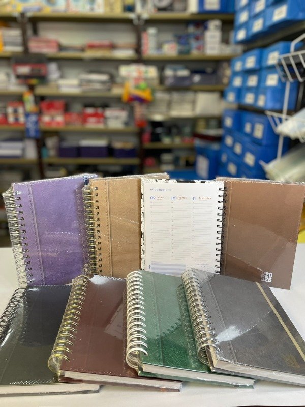 Producto - Agenda Semanal c/espiral R8 - Uomo - "Onix"