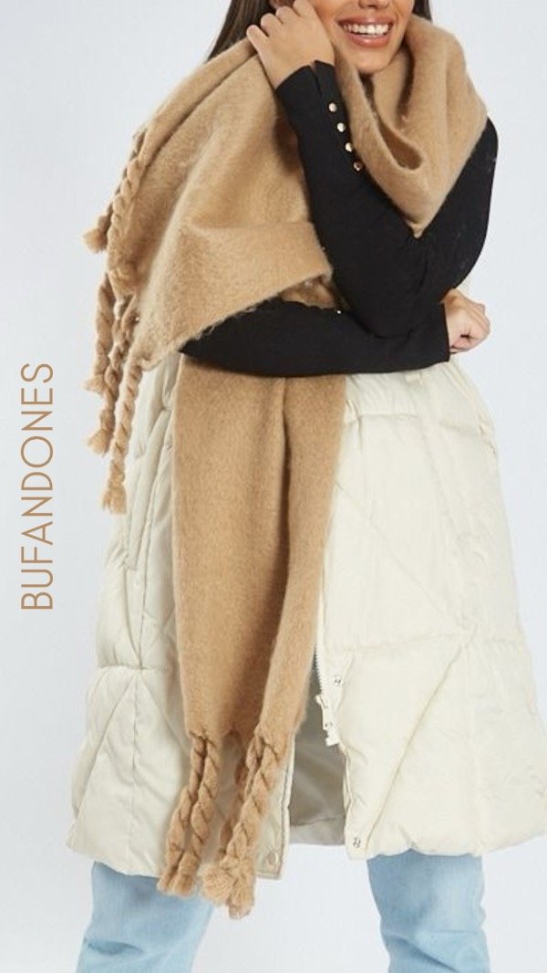 Producto - BUFANDON FLECO TRENZADO