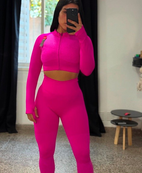Producto - CONJUNTO DEPORTIVO CAMILA ROSA