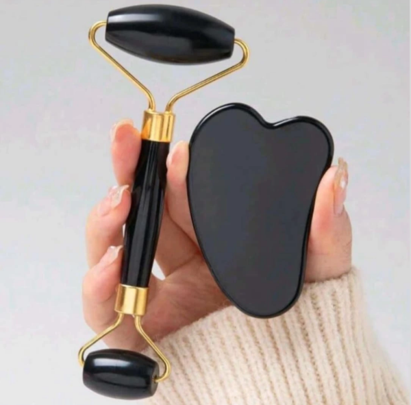 Producto - KIT RODILLO Y GUASHA DE JADE MASAJE FACIAL PLÁSTICO