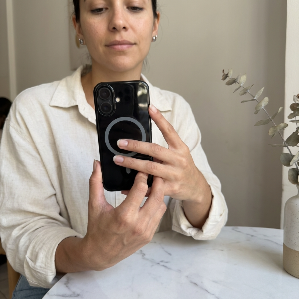 Producto - Case with Magsafe Negra