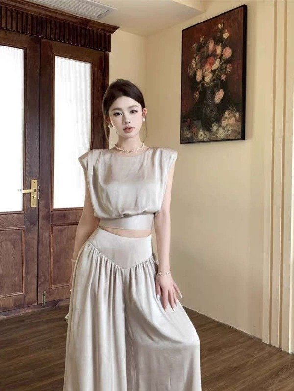 Producto - Conjunto de seda