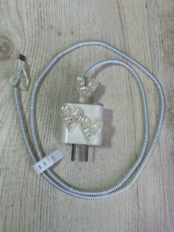 Producto - PROTECTOR DE CARGADOR 20W - FUENTE Y CABLE - SILICONA DISEÑO - 3
