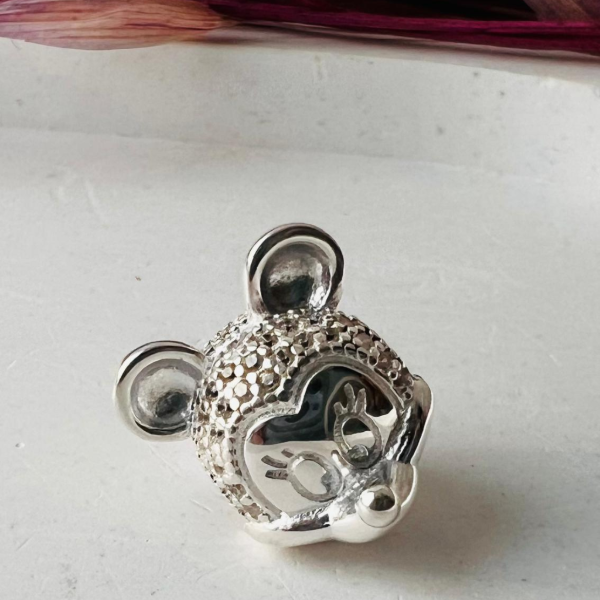 Producto - Charms Mickey mouse