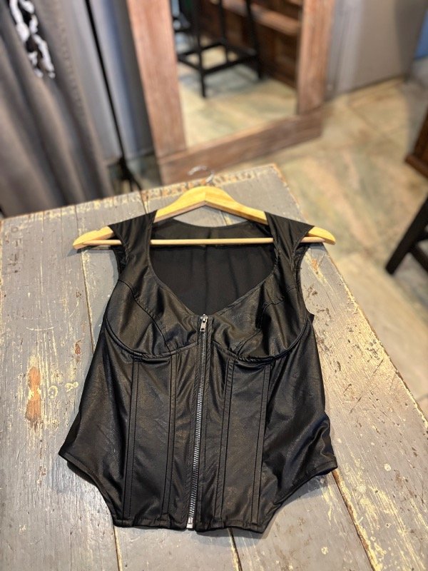 Producto - TOP CORSET DE CUERO