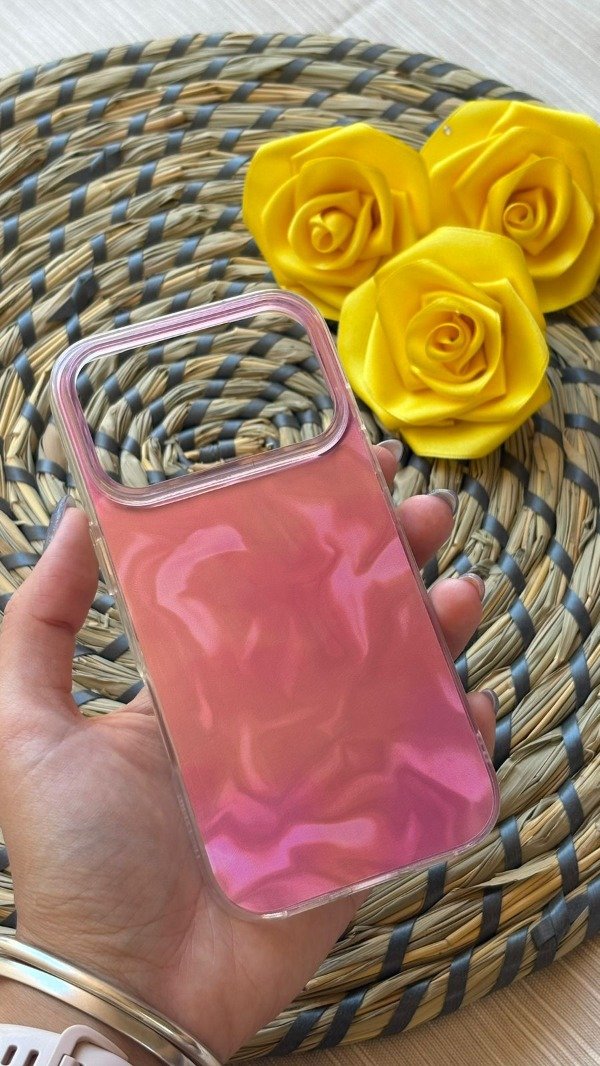 Producto - Case holo rosa - iPhone 17pro