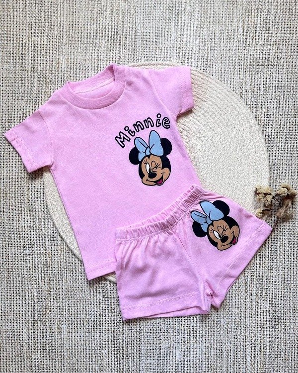 Producto - CONJUNTO REMERA Y SHORT MINNIE ROSA