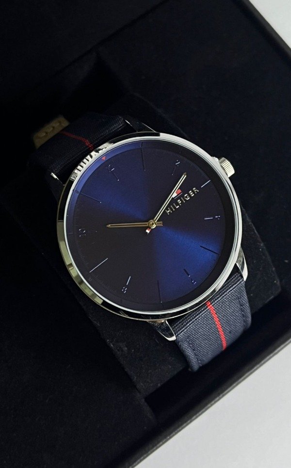 Producto - Reloj Tommy Urban