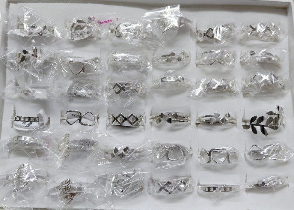 Producto - Anillo de acero blanco XYH 688 C