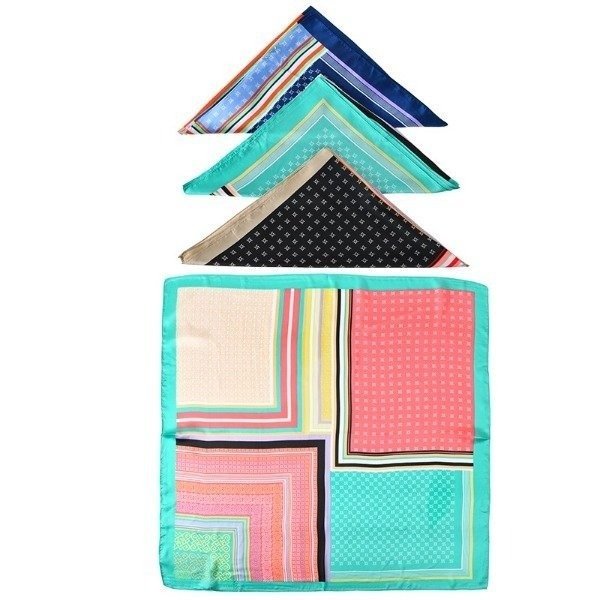 Producto - PAÑUELO DE SEDA LA CHAPELLE 70X70 CM 6506
