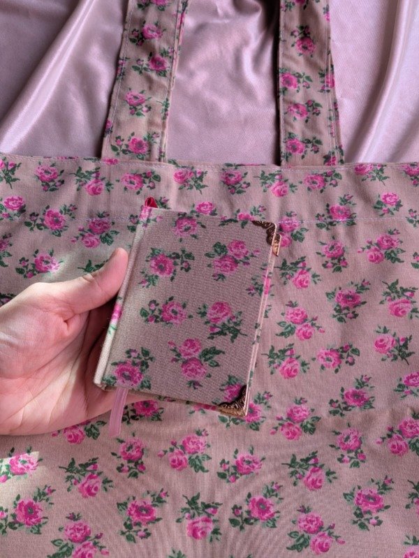 Producto - cuaderno petit + tote