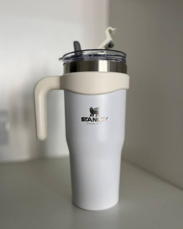 Producto - Vaso AutoMug Stanley 700 ml con Manija