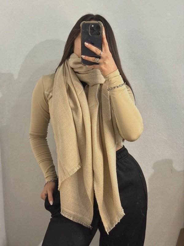 Producto - Ruana beige lisa