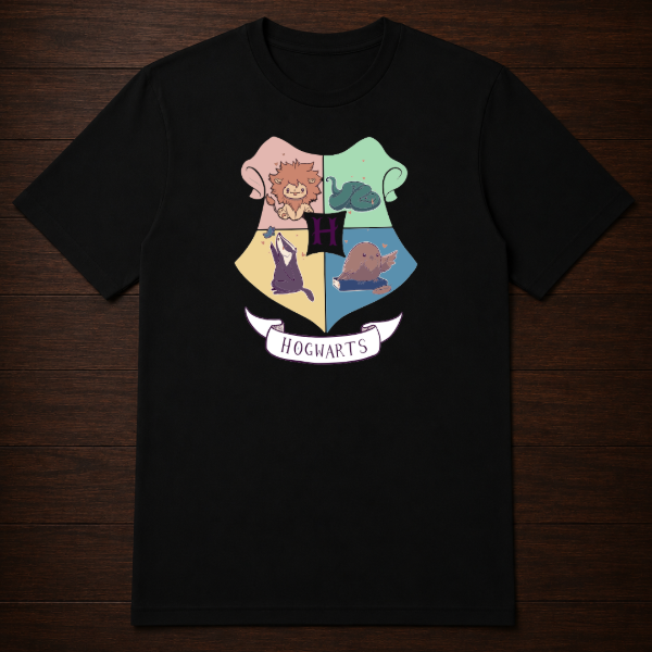 Producto - Remera - Escudo hogwarts animado (Harry potter) - 0