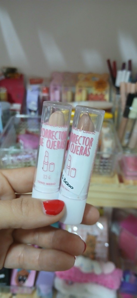 Producto - Corrector en lapiz thelma y louise