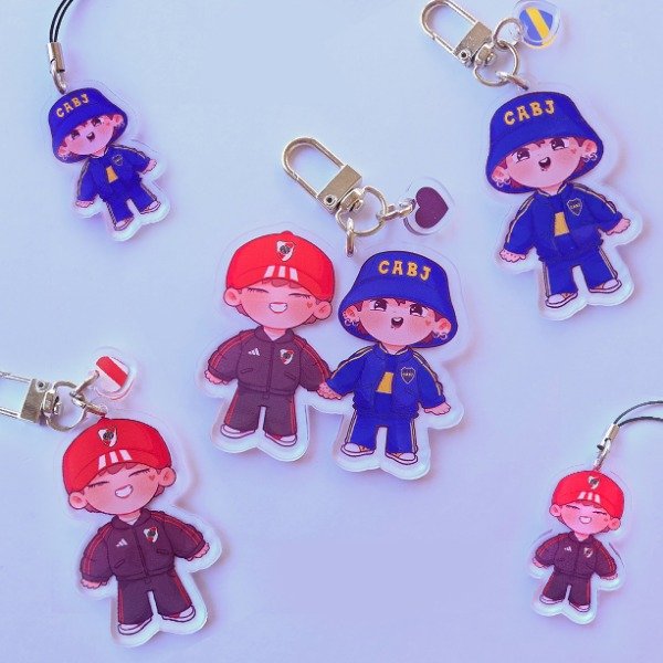 Producto - Llaveros y charms Jungkook de Boca y Tae de River! - 0