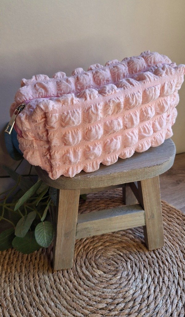 Producto - Neceser con relieve - 0
