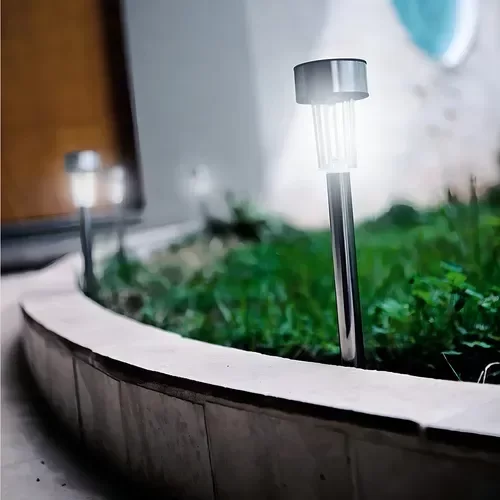Producto - Estaca luz solar plateada