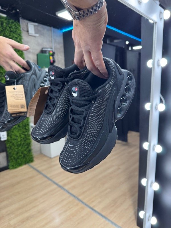 Producto - Air Max DN Triple Black