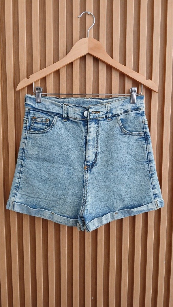 Producto - SHORT EMMY