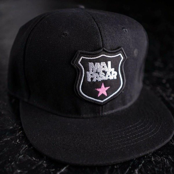 Producto - Gorra Mal Pasar escudo