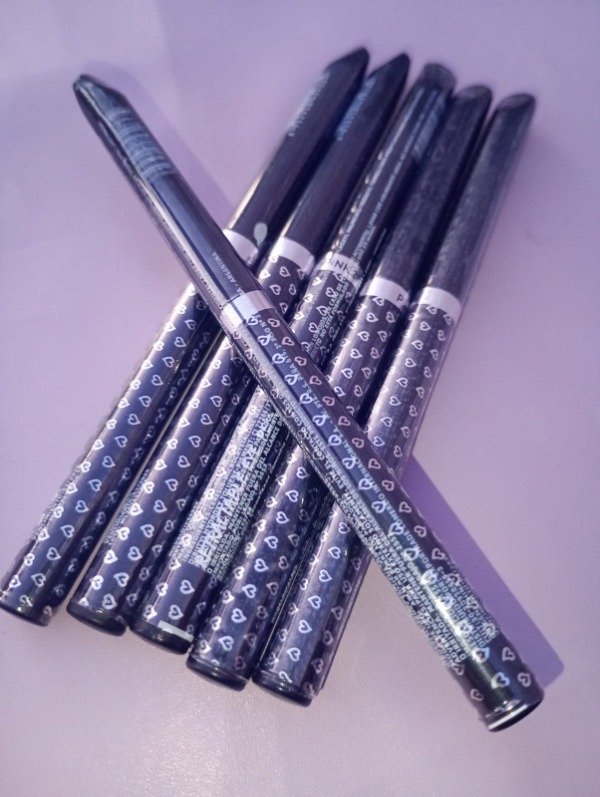 Producto - Delineador retráctil PINK21