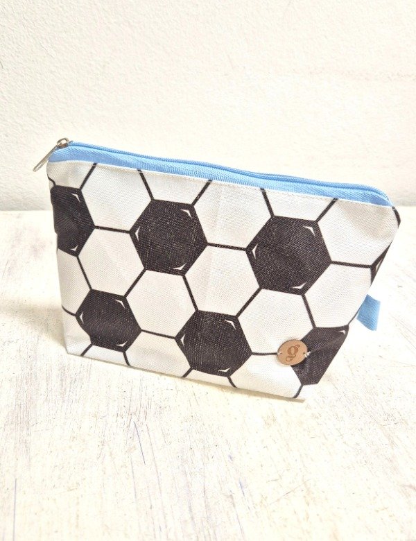 Producto - Neceser chico - Fútbol