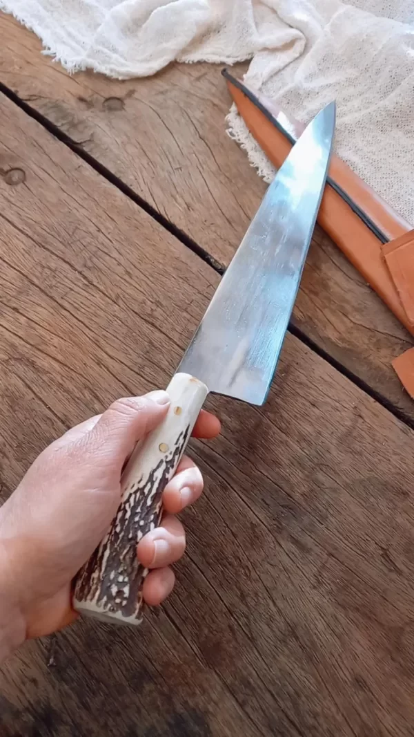 Producto - cuchilla con asta de ciervo - 1