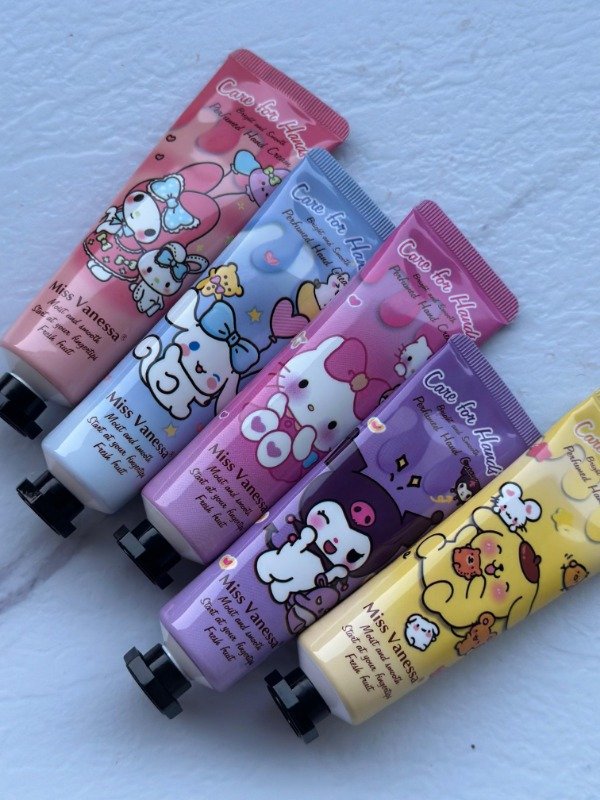 Producto - PACK CREMAS PARA MANOS x5 - SANRIO COLORFULL