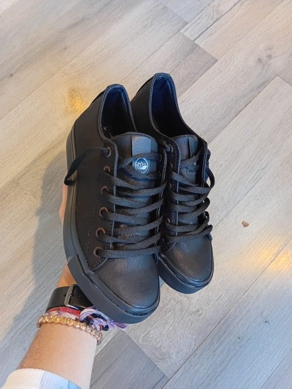 Producto - ZAPAS TOTAL BLACK