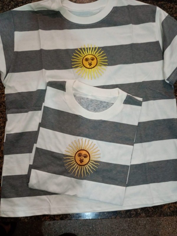 Producto - Remeras sol de Mayo