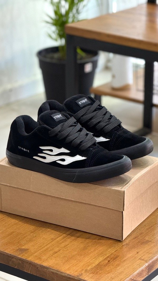 Producto - Straye Logan Puff