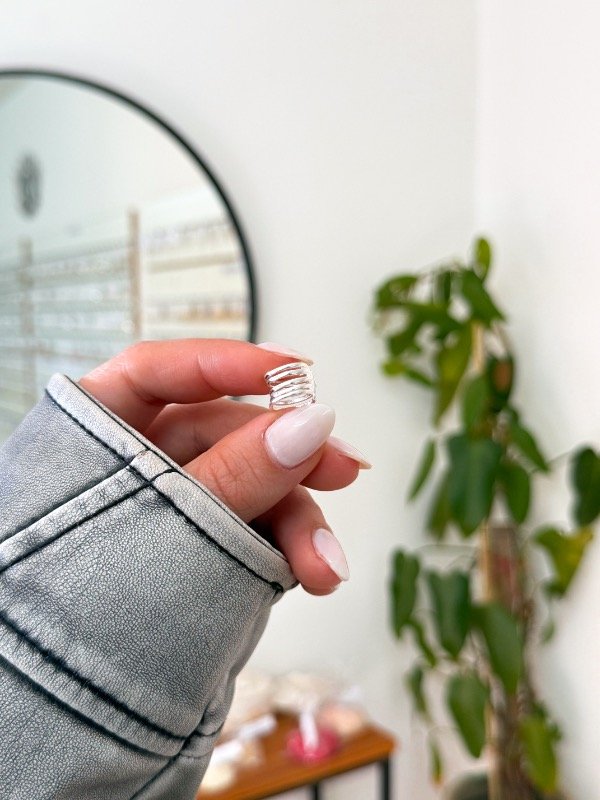 Producto - Ear cuff acero blanco varias líneas - 1
