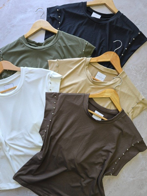 Producto - Remera ALONE