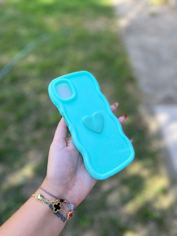 Producto - A04 funda ondulada corazón verde