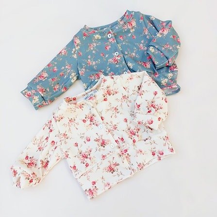 Producto - Saquito Rufi Lanilla - Natural y Verde con flores (6M a 2A)