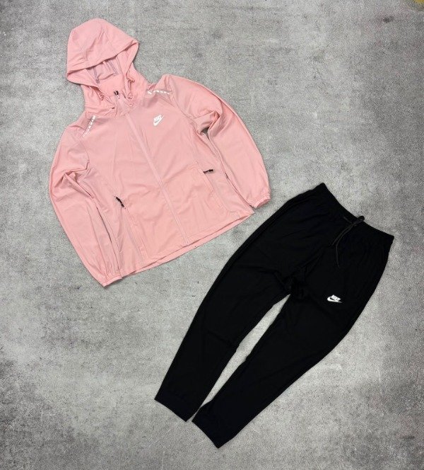 Producto - Conjunto Nike elastizado dama