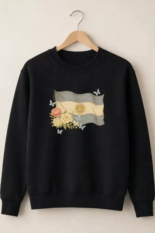 Producto - Buzo Amada celeste y blanca
