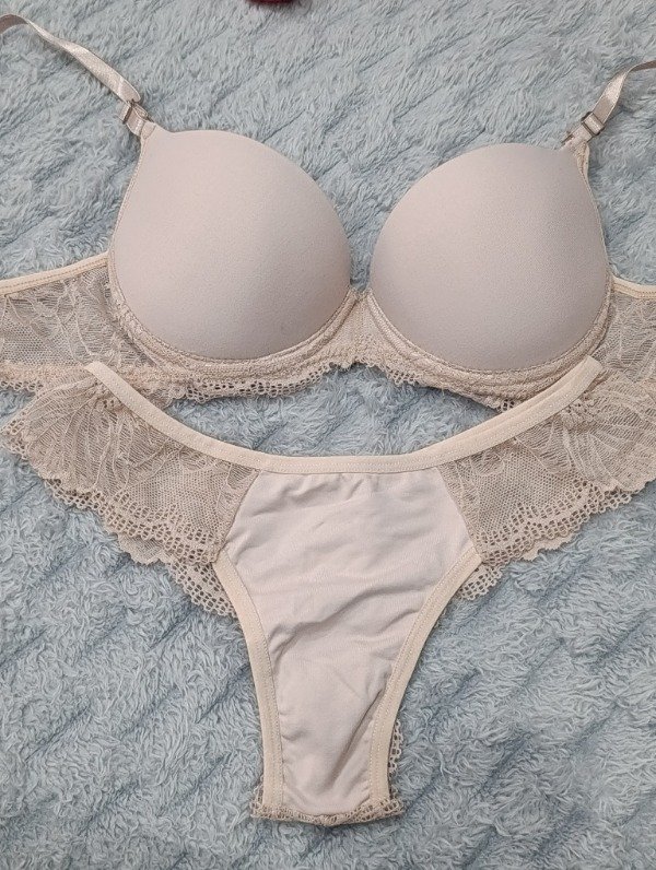 Producto - Conjunto andressa talle 85 Nude