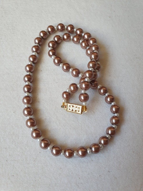 Producto - LUCERO Collar Perlitas Té con Leche Dark