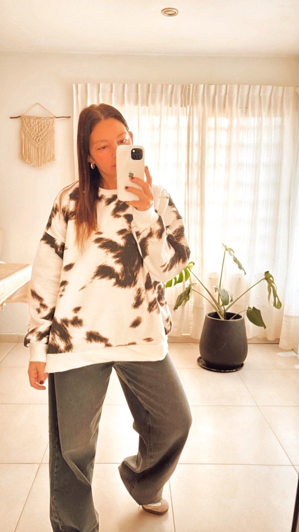 Producto - Buzo frisado manchi oversize