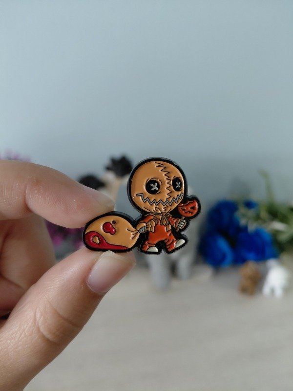 Producto - Pin metalizado - Trick 'r Treat #1787