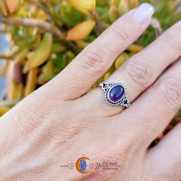 Producto - Anillo Hindú "Vanha" - Amatista (Piedra 7 x 9 mm) / Talle: 16 mm - 1