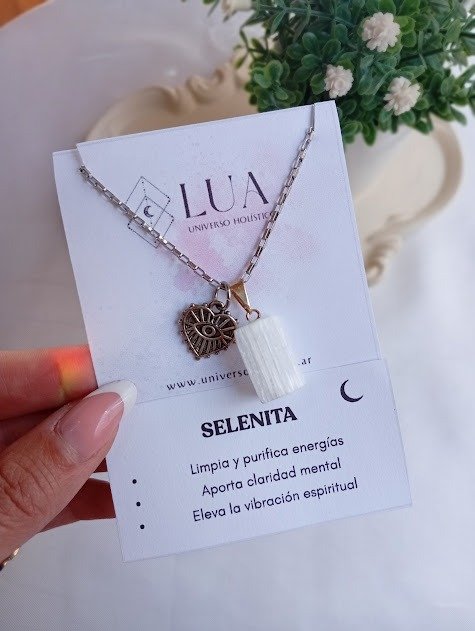Producto - Collar piedra selenita - Acero quirúrgico