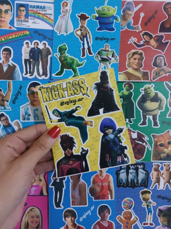 Producto - Plancha de stickers Kick Ass