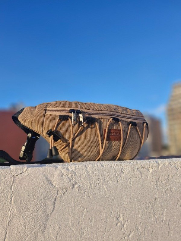 Producto - Runa 2.0 corderoy vison